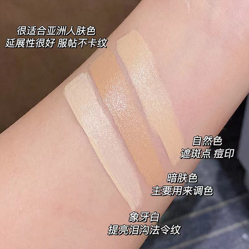 A5-004 Cute Round Full Coverage Concealer Stick Different Color 3 in 1