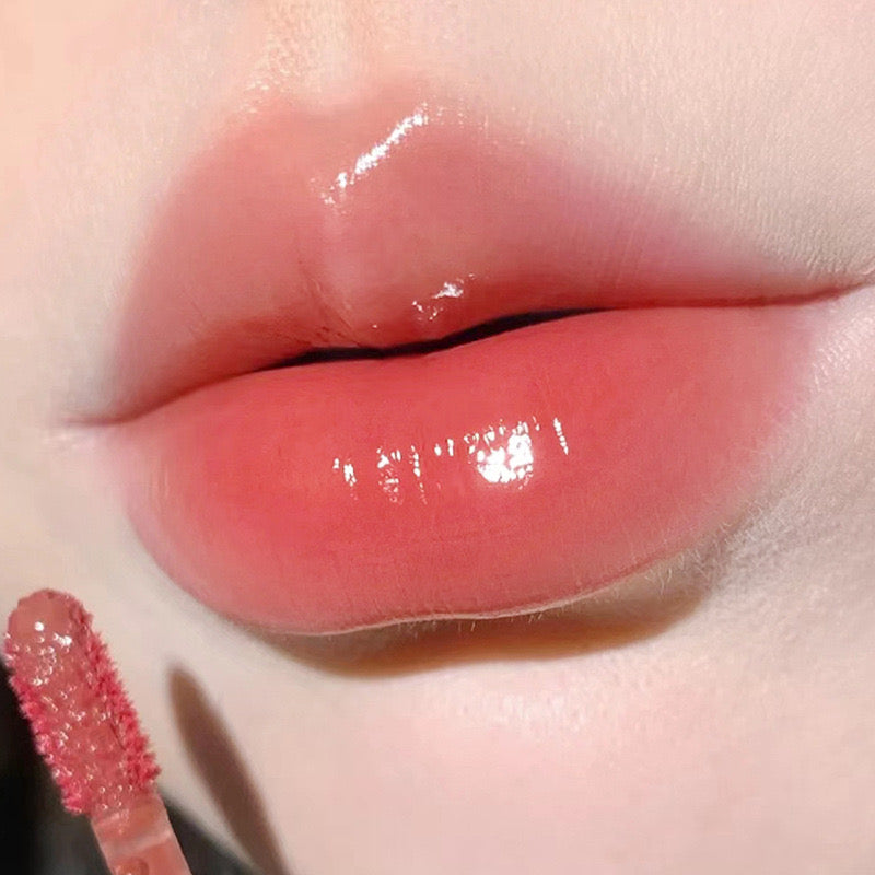 B114 Glass Water Glazed Lip Glaze Moisturizing And Not Easy to Stain Cup Lipstick